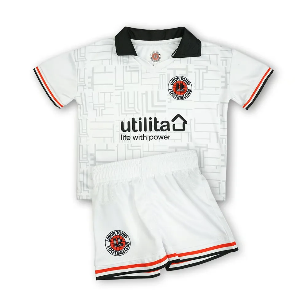 Kit Tercero de Luton Town 2024/25 para Niños