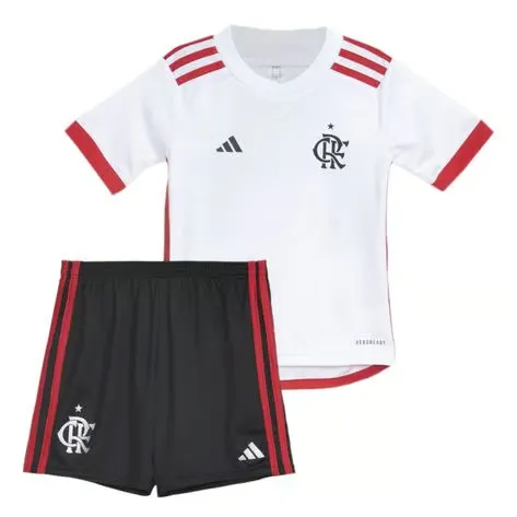 Kit de visitante Flamengo 2024 para niños