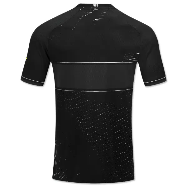 1806283_391A7127-6920-74F2-3B44-E77B26B67800