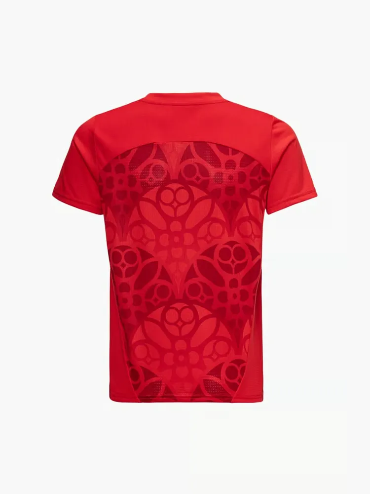 1806406_B969E9B4-5E16-3B50-1C86-8D0ED8772E9B