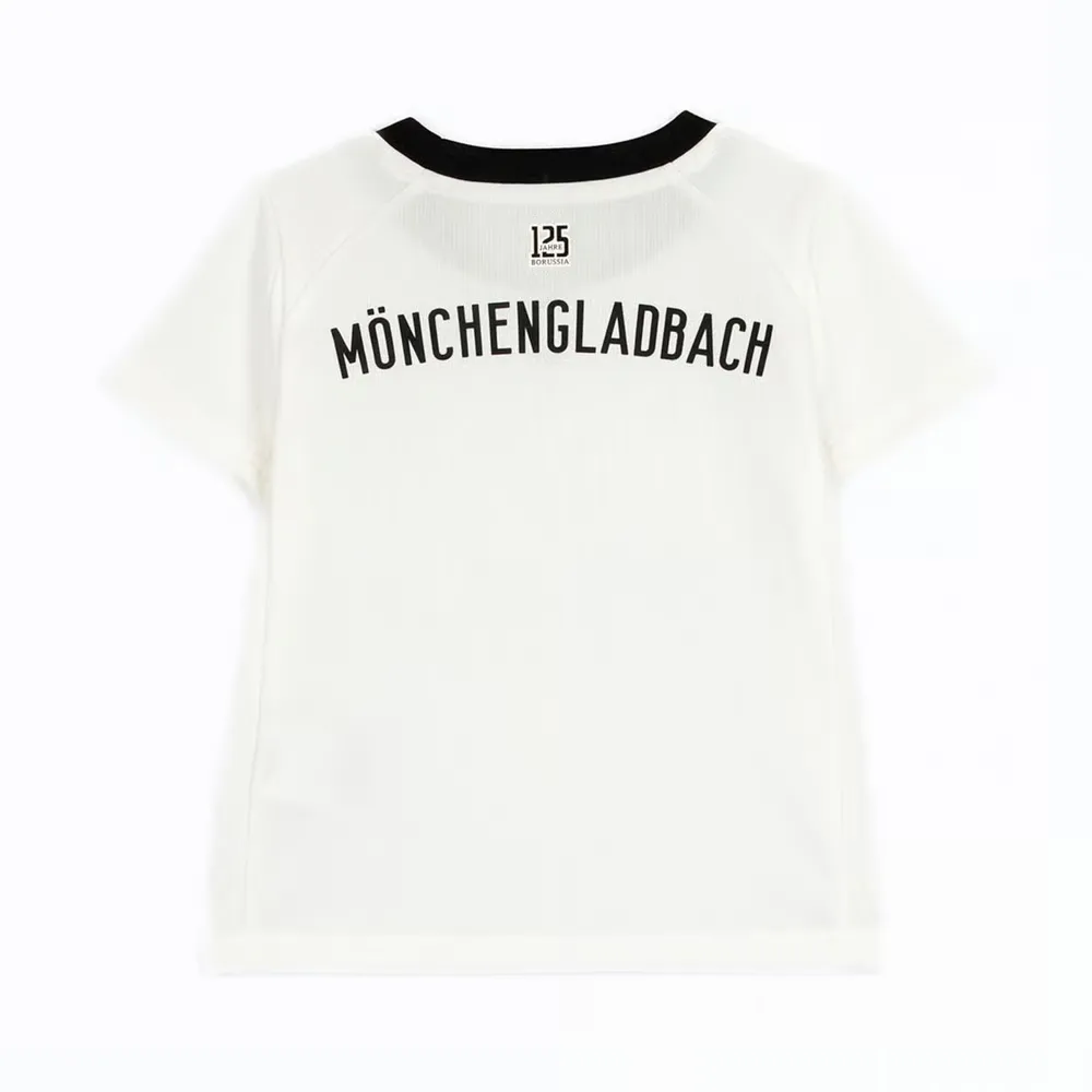 1806632_D832607A-F084-9903-C29E-A0436135FD4F