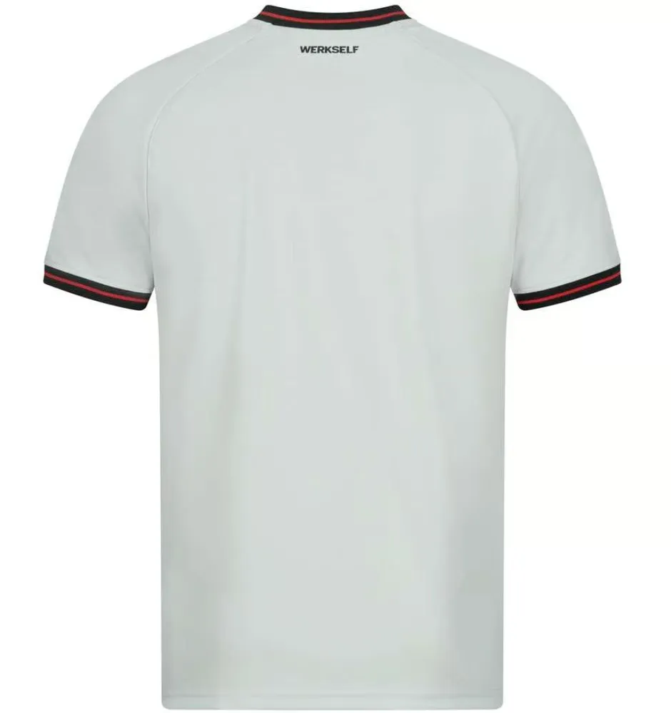 1806927_8C5BB6D2-9A7B-FD7E-7E31-7107B3673A00