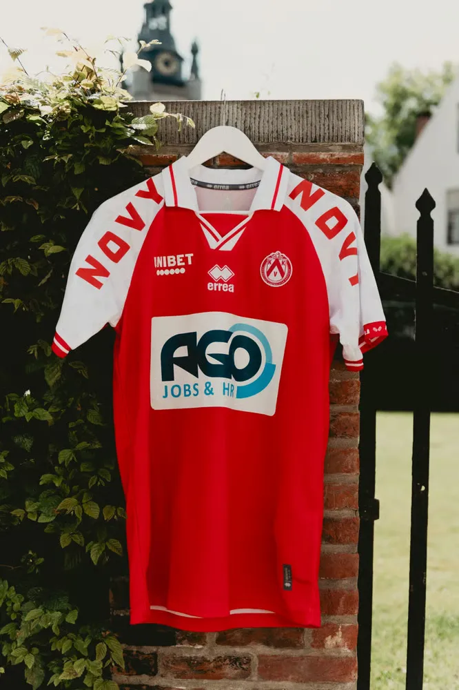 Camiseta de casa KV Kortrijk 2024/25 para hombre