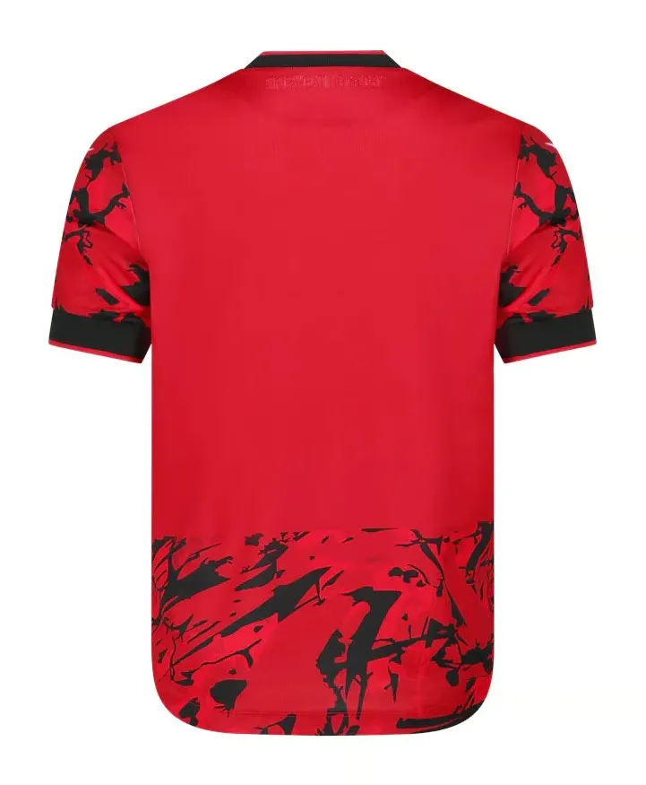 1807314_E304D88D-6AB8-E56F-F0B5-95F01E9FE3A1