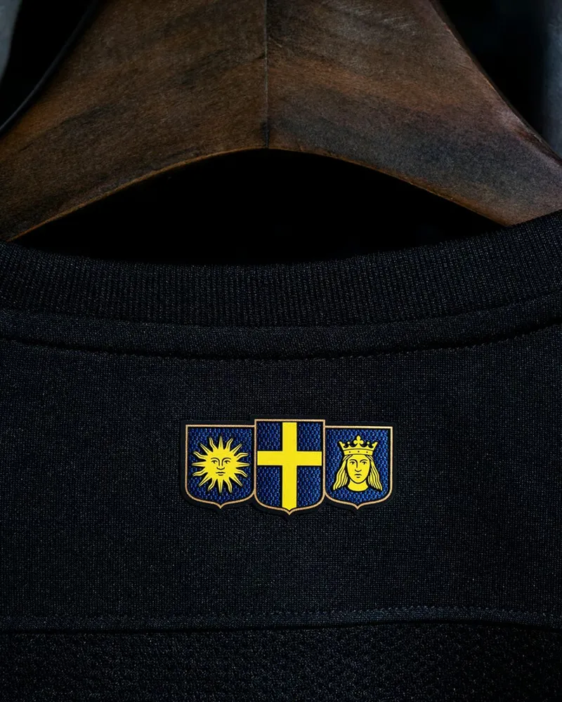 1807766_CF40E698-E565-5DF6-8386-83DB4D8808A1