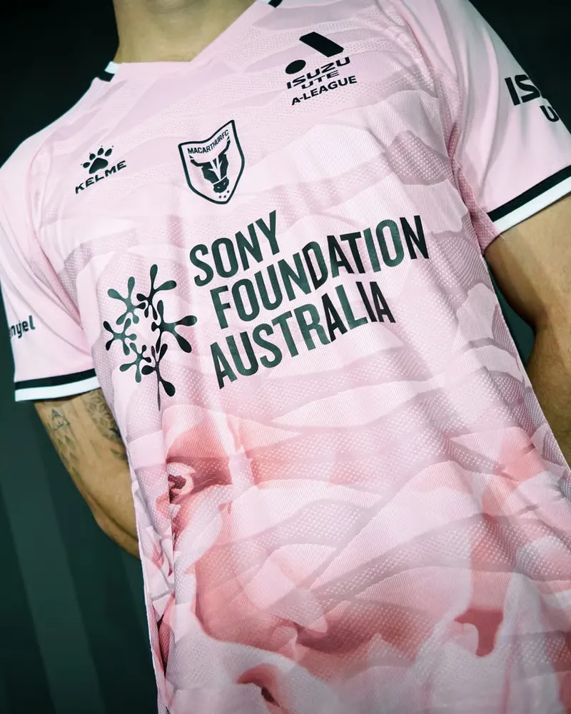 Camiseta benéfica tercera hombre Macarthur FC 2024/25