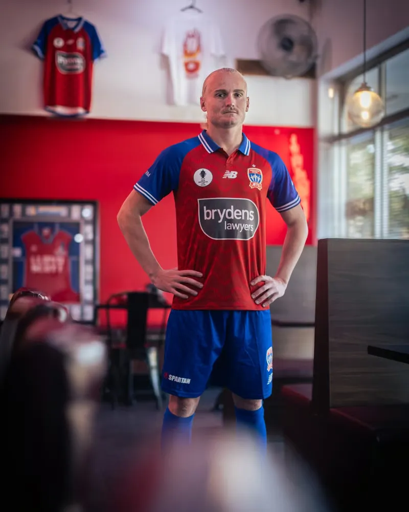 Camiseta Local de la Australia Cup 2025/26 del Newcastle Jets para Hombre - Imagen 3