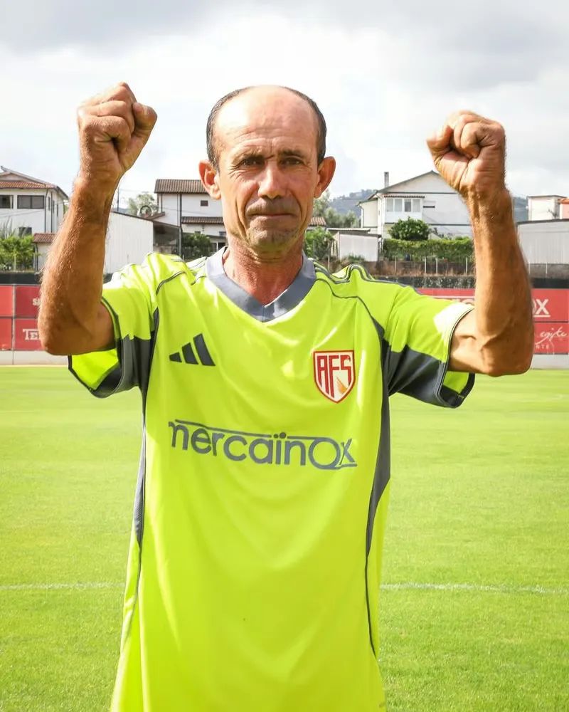 Camiseta de visitante 2025/26 AVS Football SAD para hombre - Imagen 2