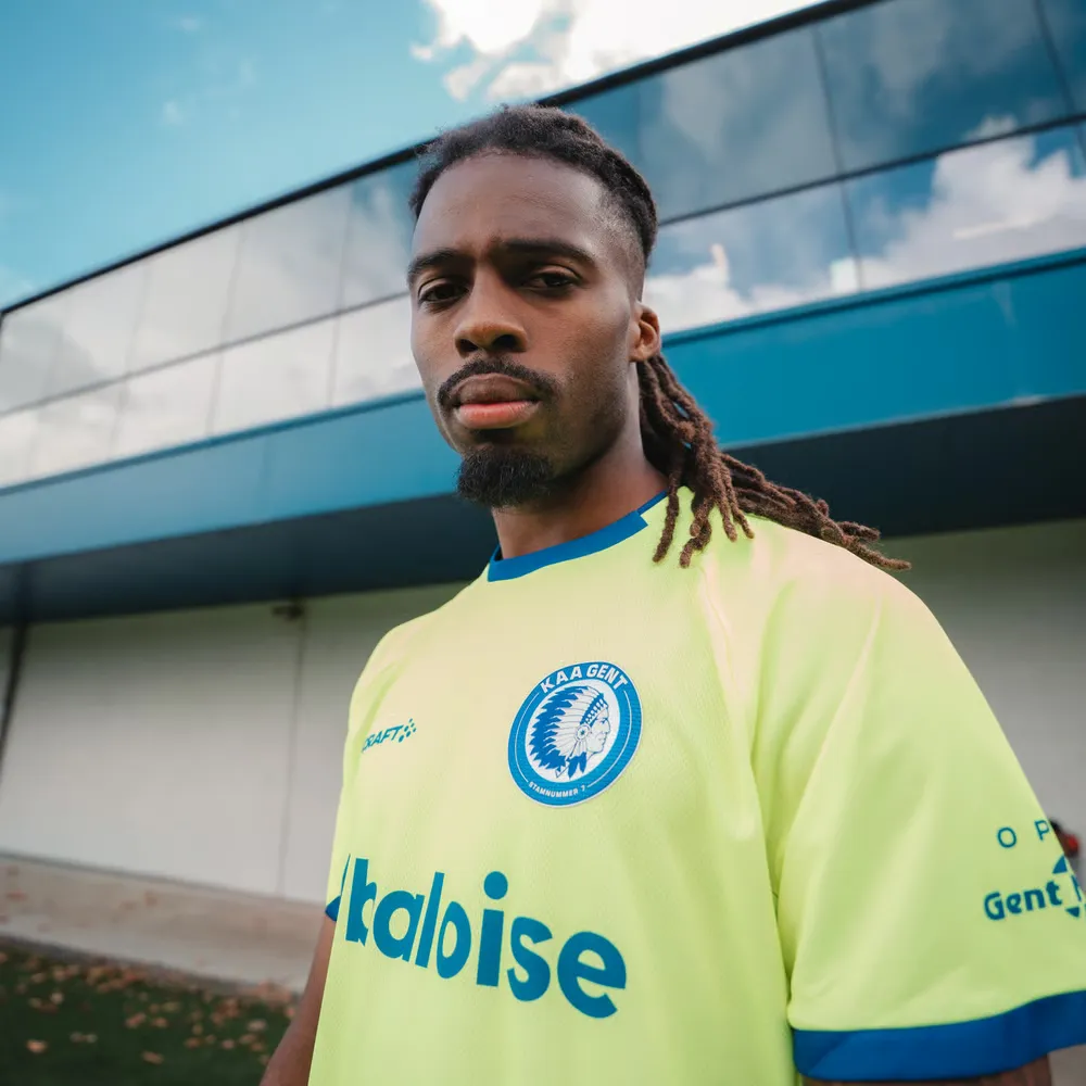 Tercera camiseta 2025/26 KAA Gent para mujer - Imagen 2