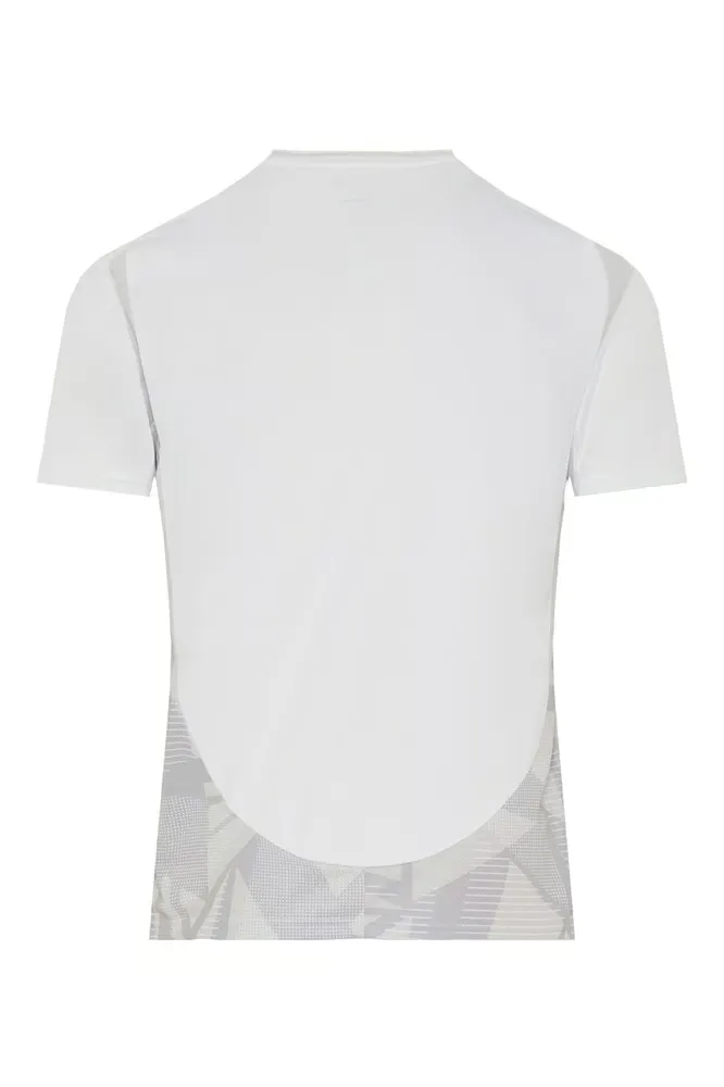 2653135_6D85E42E-3331-0FFE-6CF0-0D23F4E40D3A